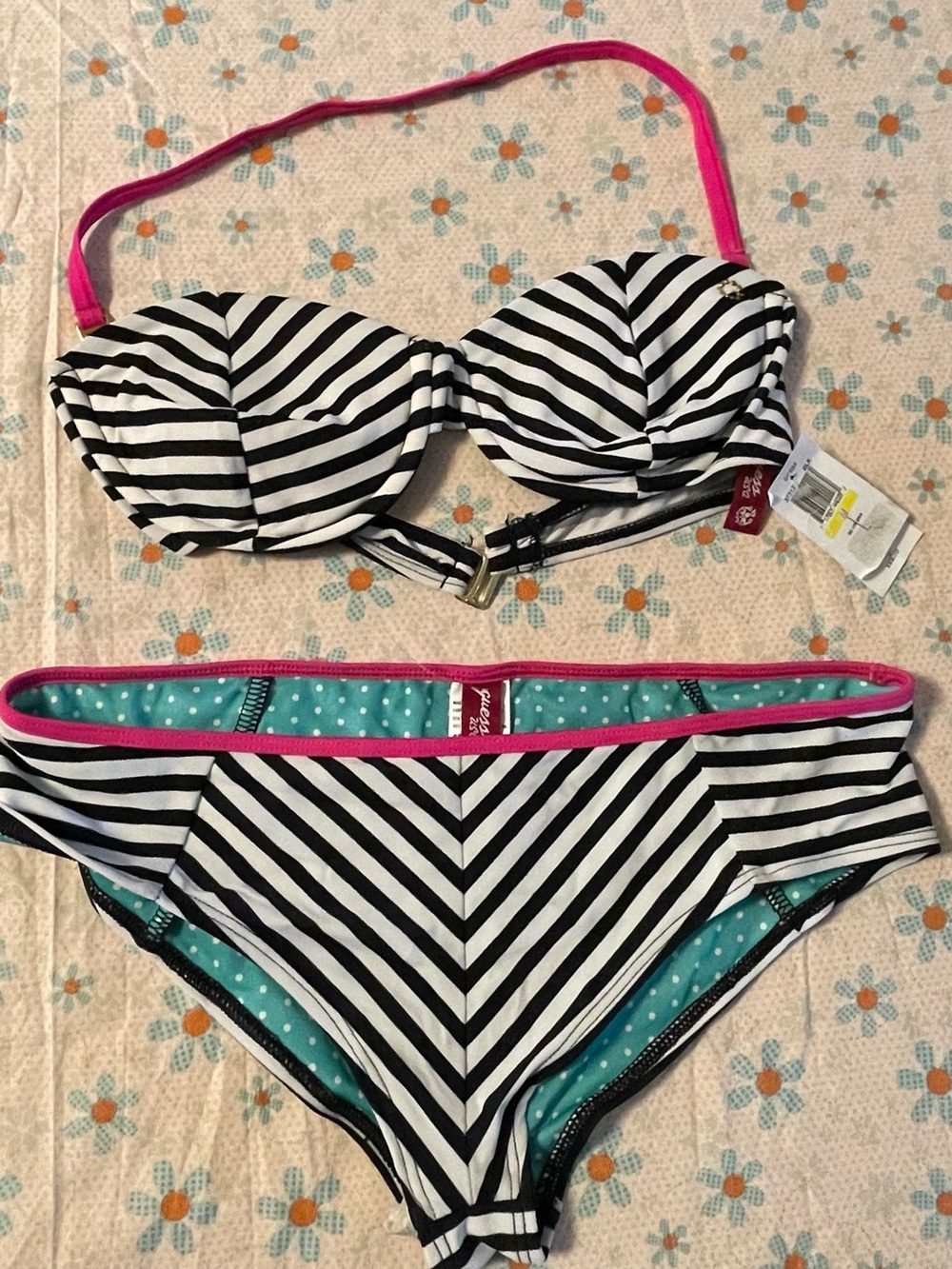 Guess Black and White Striped Top